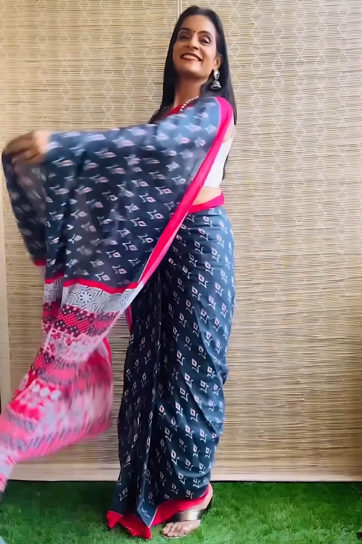 Imaginative 1 Minute Ready To Wear Navy Blue Mul Cotton Digital Printed Saree