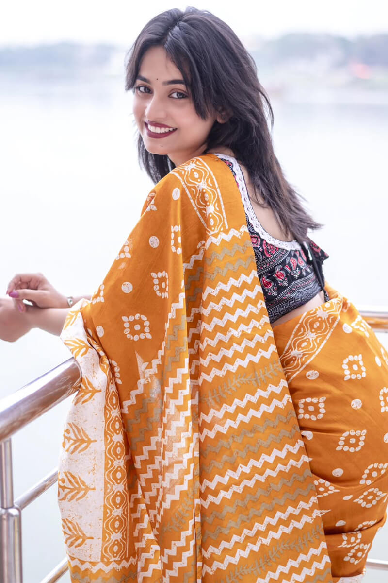 Cynosure 1 Minute Ready To Wear Mustard Mul Cotton Digital Printed Saree