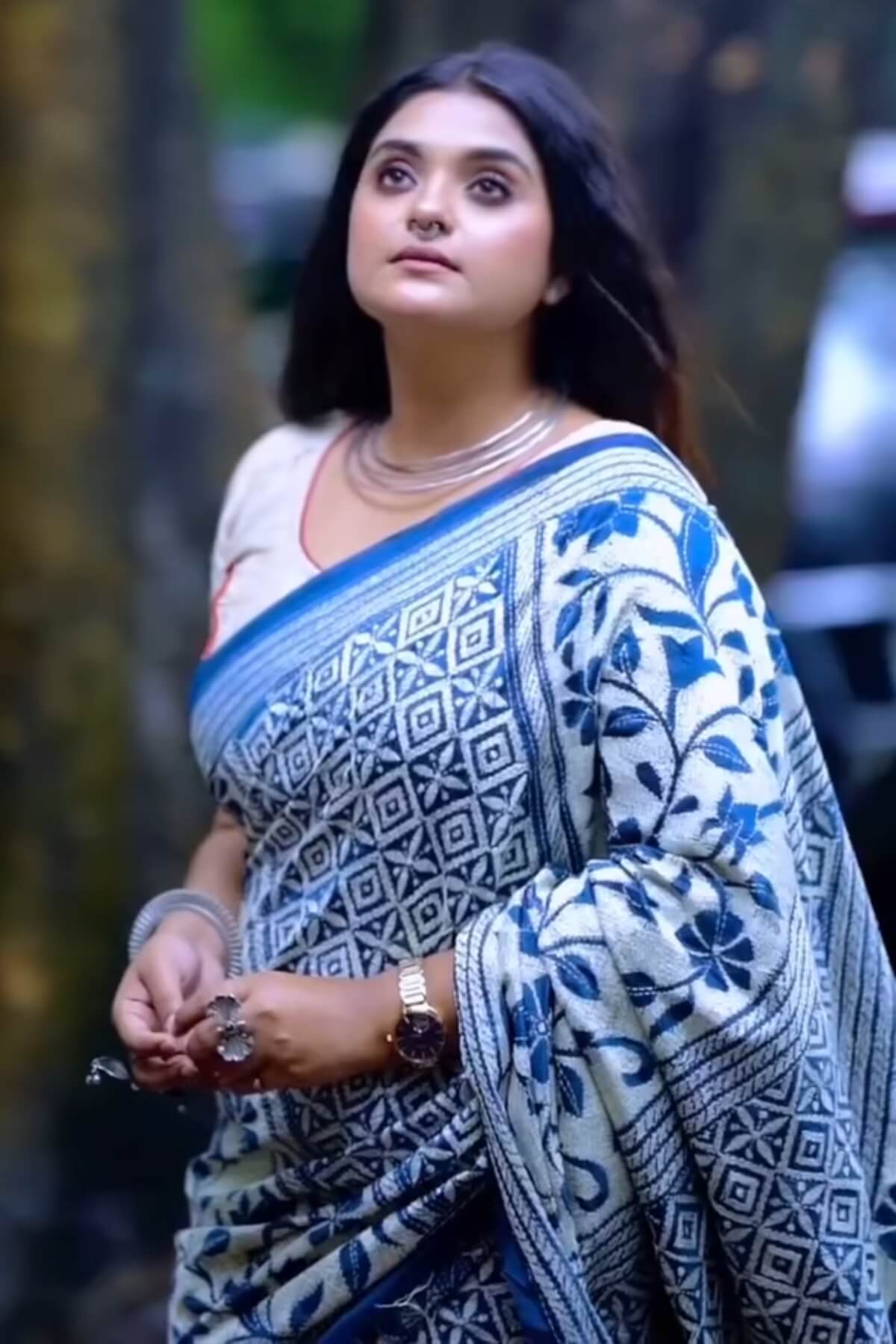 Nemesis 1 Minute Ready To Wear Beige And Blue Mul Cotton Digital Printed Saree