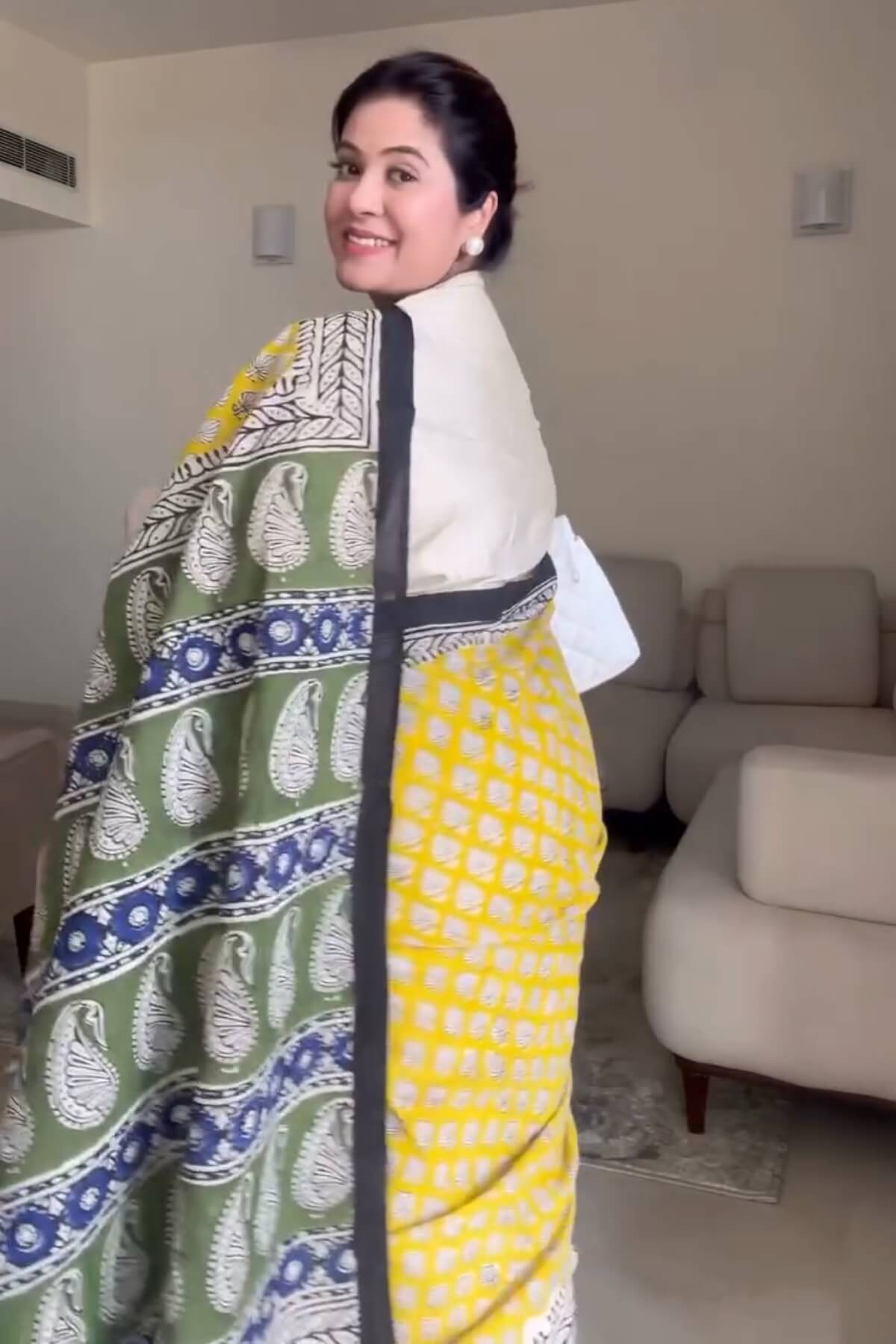 Groovy 1 Minute Ready To Wear Yellow Mul Cotton Digital Printed Saree