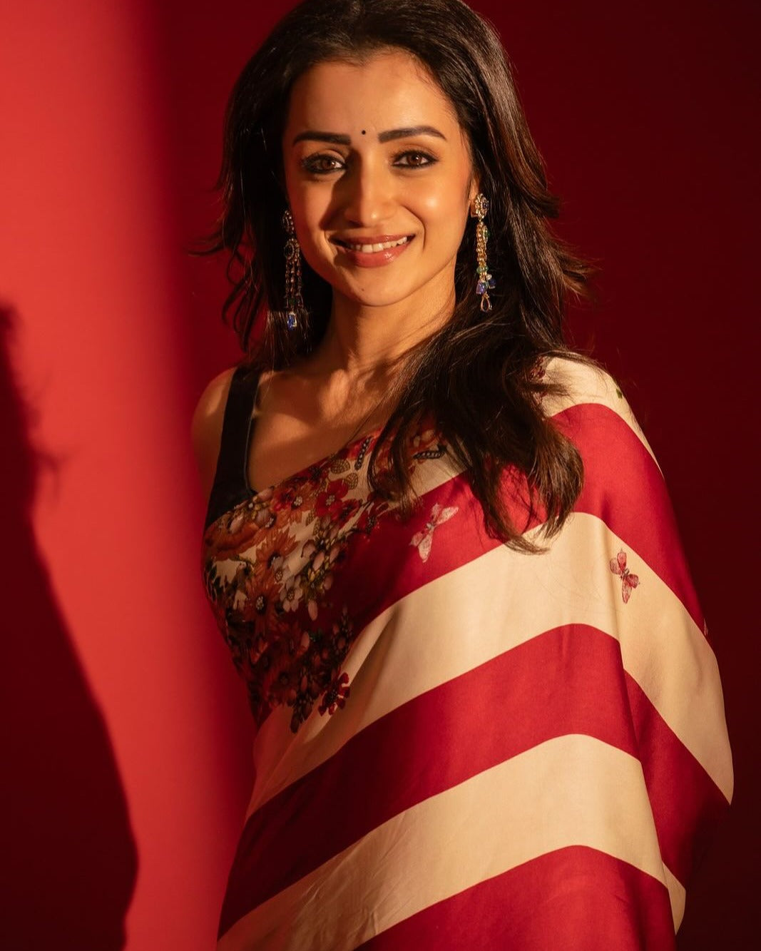 Imbrication Beige And Maroon 1 Minute Ready To Wear Digital Printed Crape Silk Saree