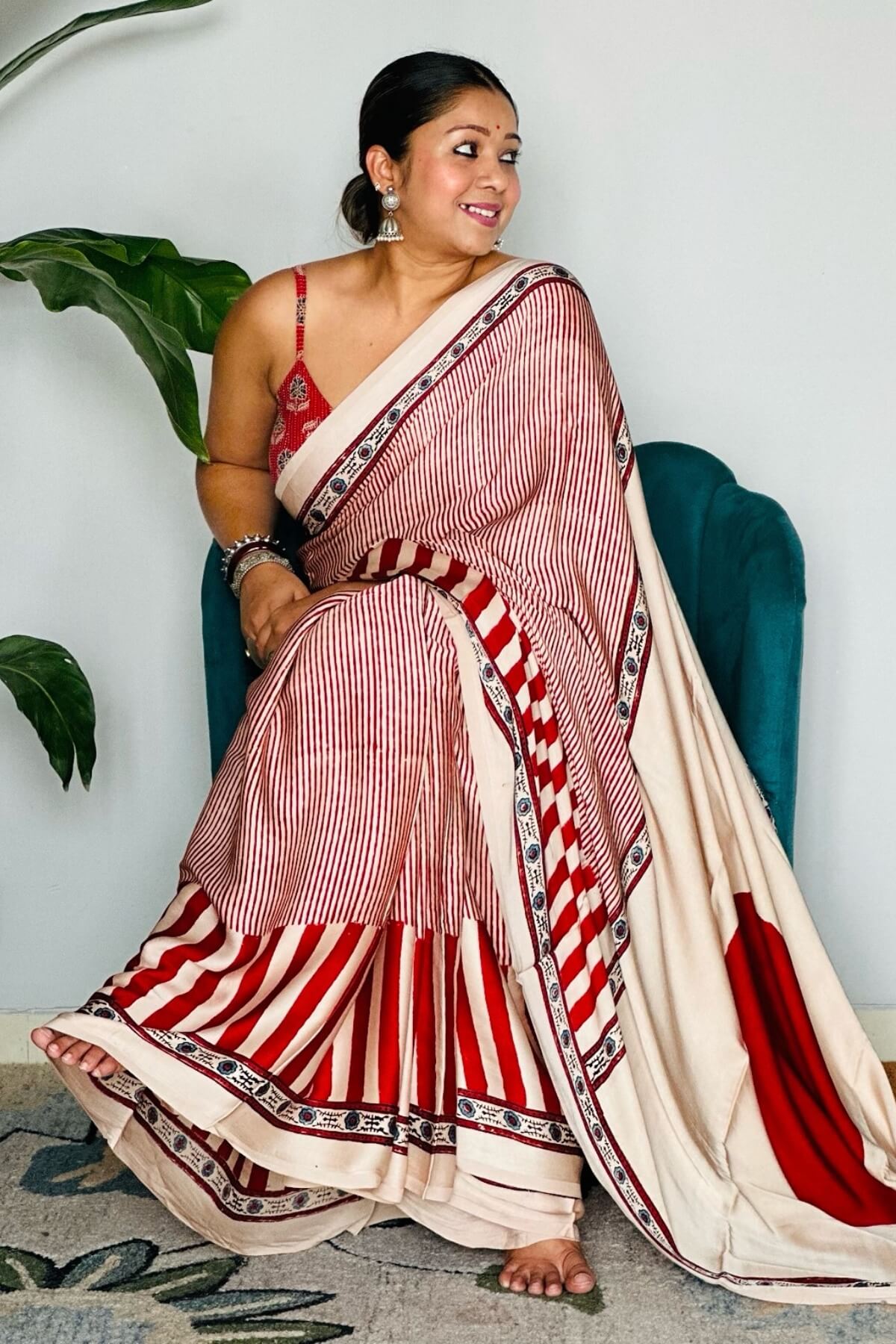 Mesmeric Beige And Maroon 1 Minute Ready To Wear Digital Printed Crape Silk Saree