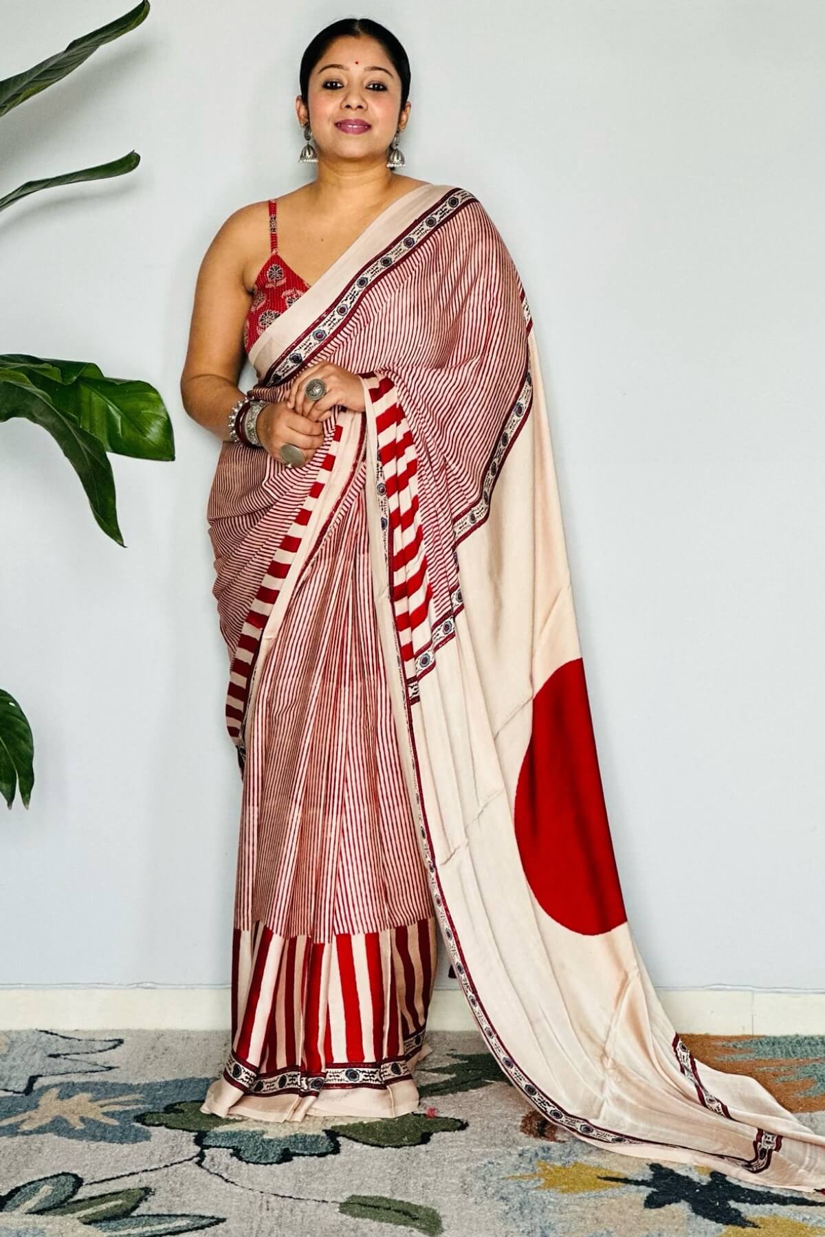 Mesmeric Beige And Maroon 1 Minute Ready To Wear Digital Printed Crape Silk Saree