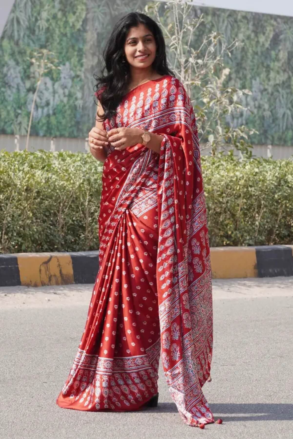 Bucolic Maroon 1 Minute Ready To Wear Digital Printed Crape Silk Saree