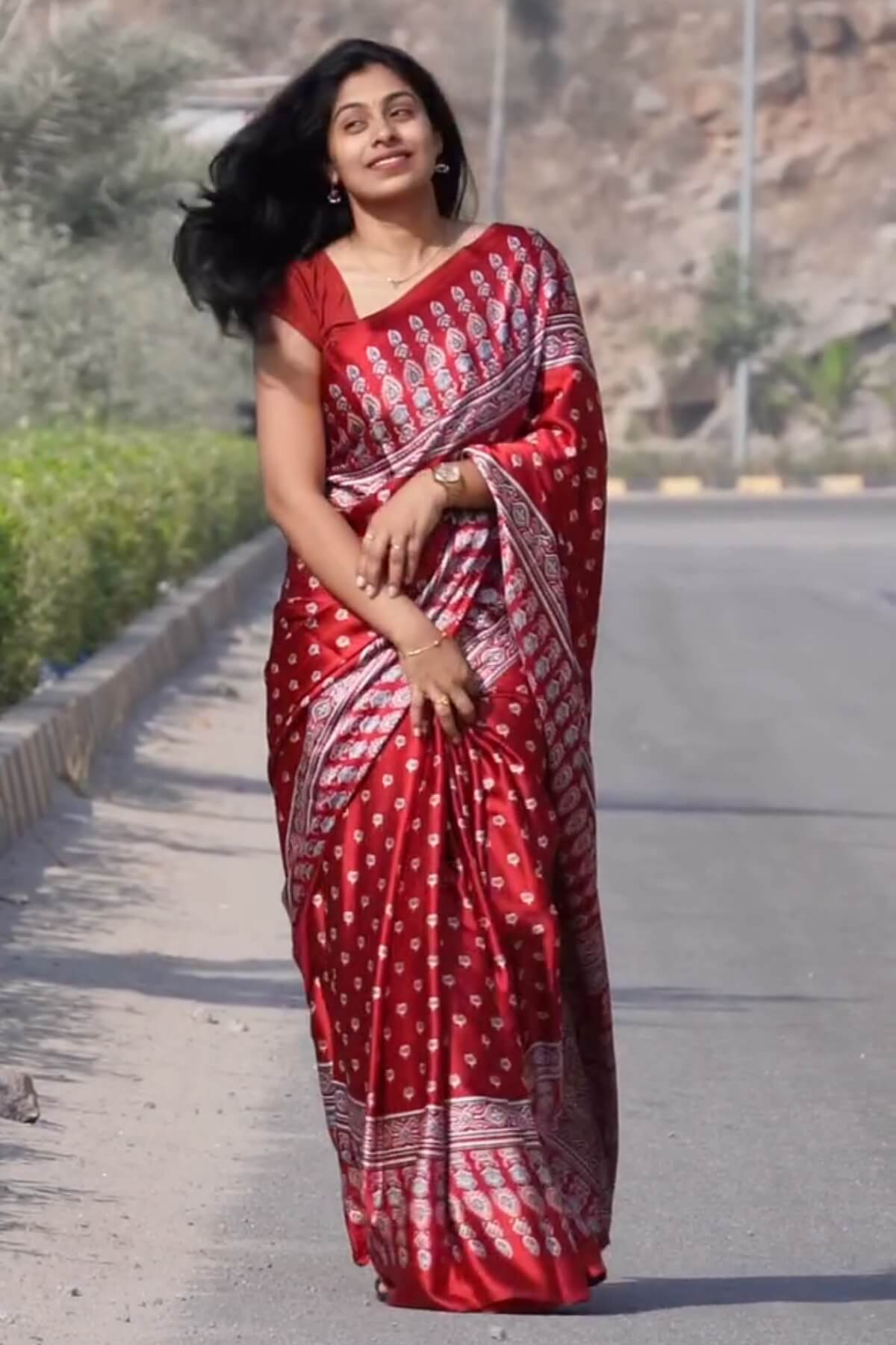 Bucolic Maroon 1 Minute Ready To Wear Digital Printed Crape Silk Saree