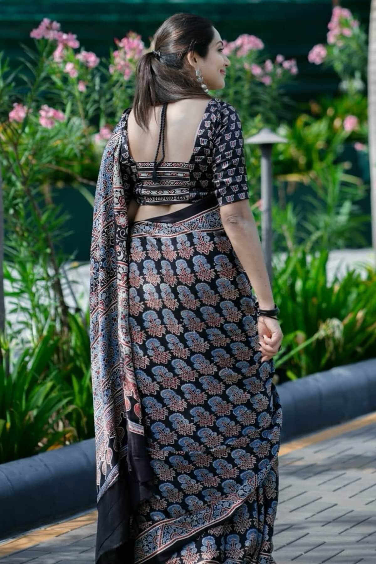 Elision Black 1 Minute Ready To Wear Digital Printed Crape Silk Saree