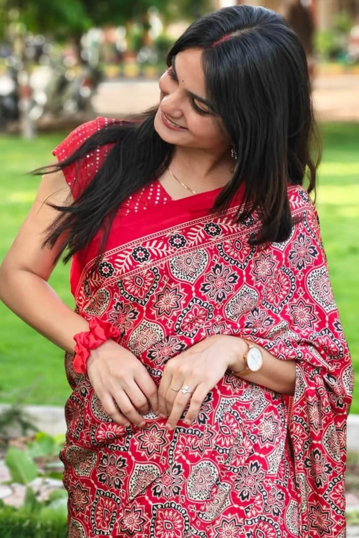 Surreptitious Red 1 Minute Ready To Wear Digital Printed Crape Silk Saree