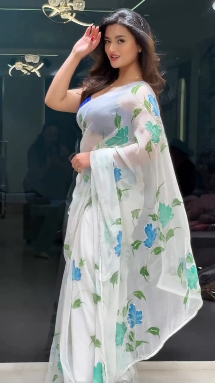 Incredible 1-Minute Ready To Wear Off White Georgette Saree