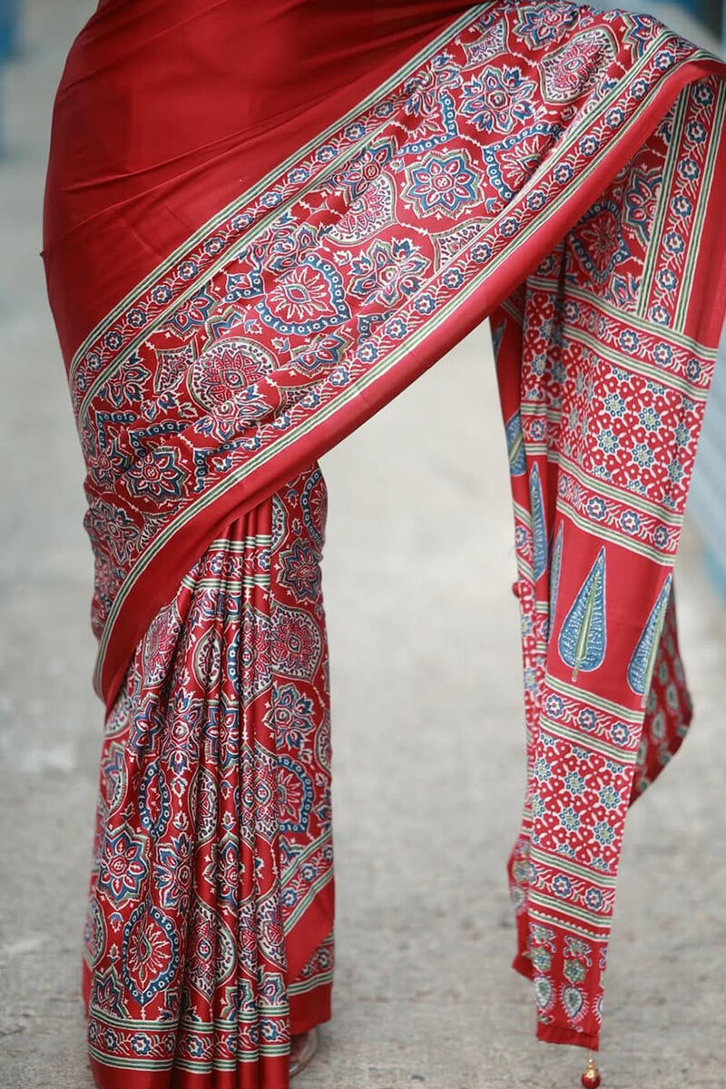 Gratifying Red 1 Minute Ready To Wear Digital Printed Crape Silk Saree