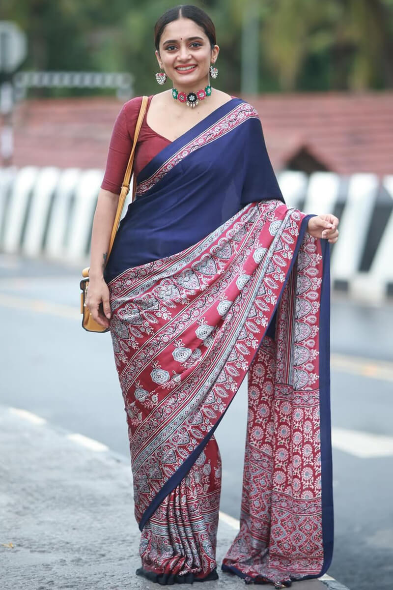 Surpassing Navy Blue 1 Minute Ready To Wear Digital Printed Crape Silk Saree