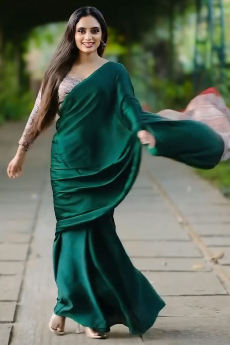 Symmetrical Dark Green 1 Minute Ready To Wear Digital Printed Crape Silk Saree