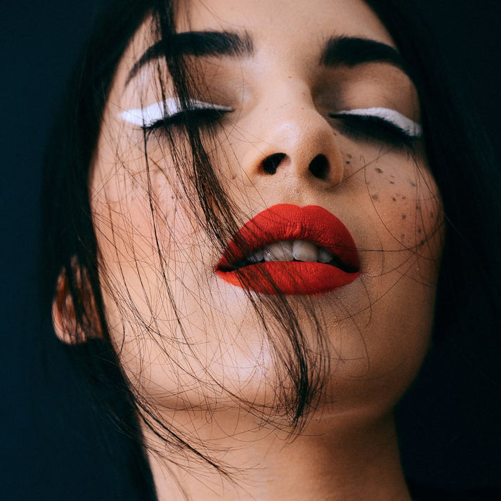 Fabulous 5 in 1 Lipstick