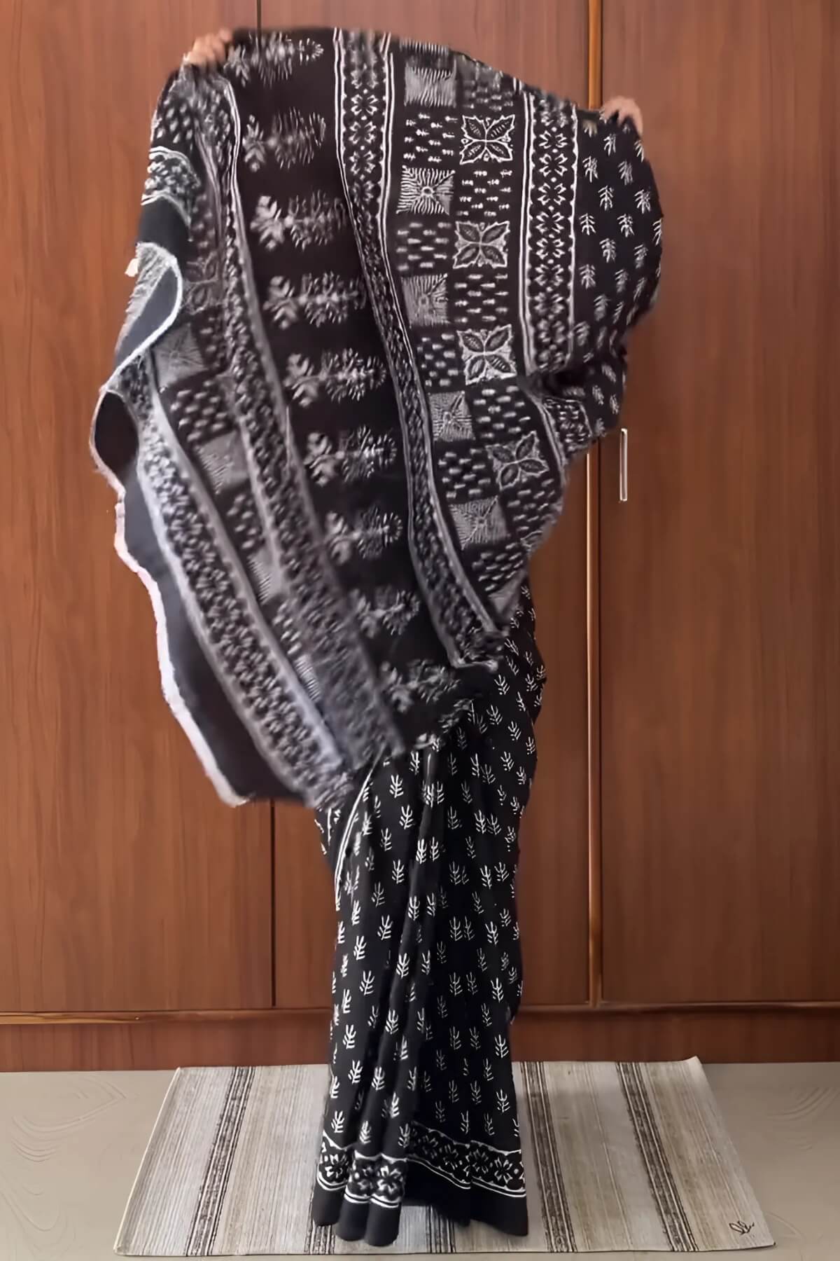 Sizzling 1 Minute Ready To Wear Black Mul Cotton Digital Printed Saree