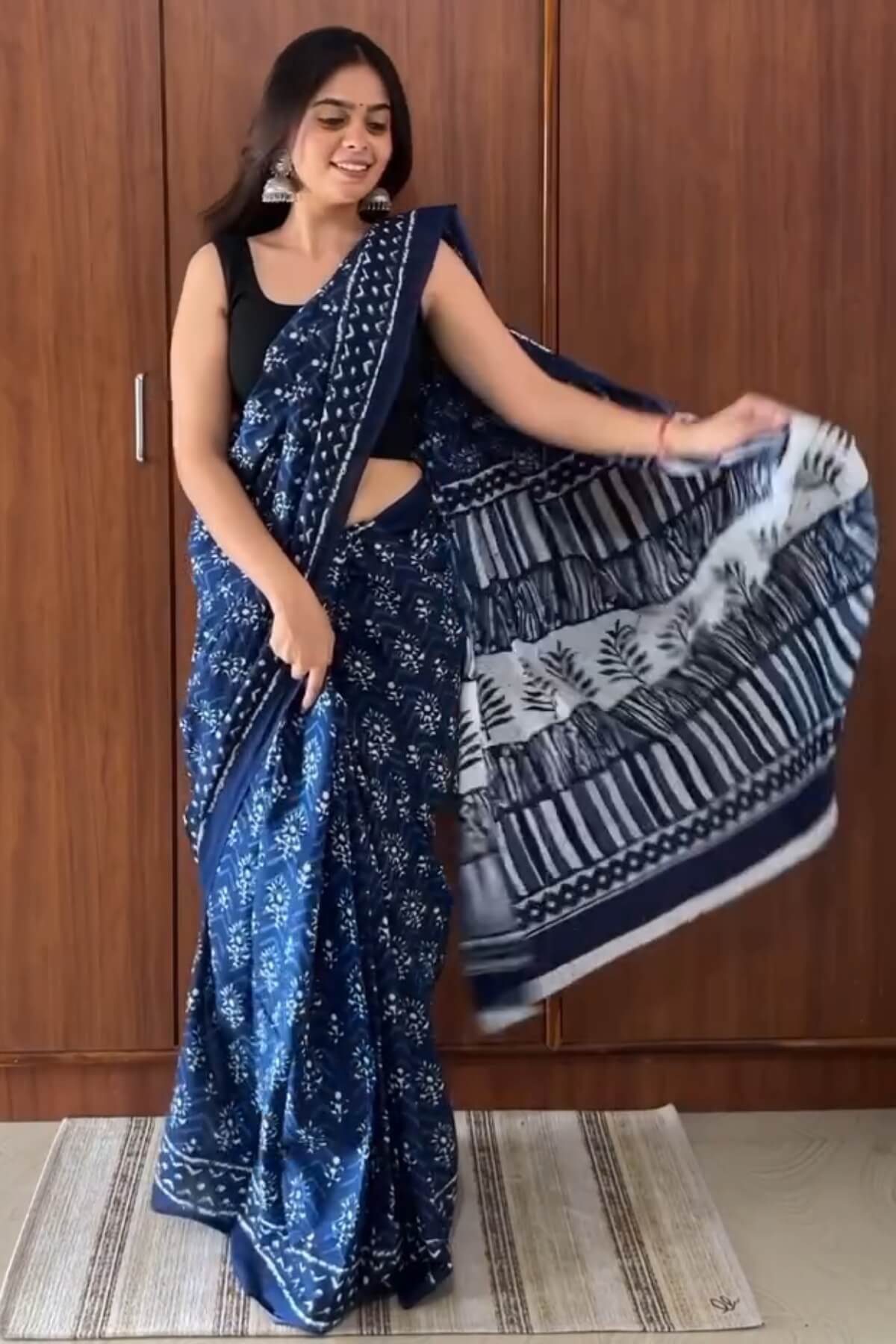 Eloquence 1 Minute Ready To Wear Blue Mul Cotton Digital Printed Saree