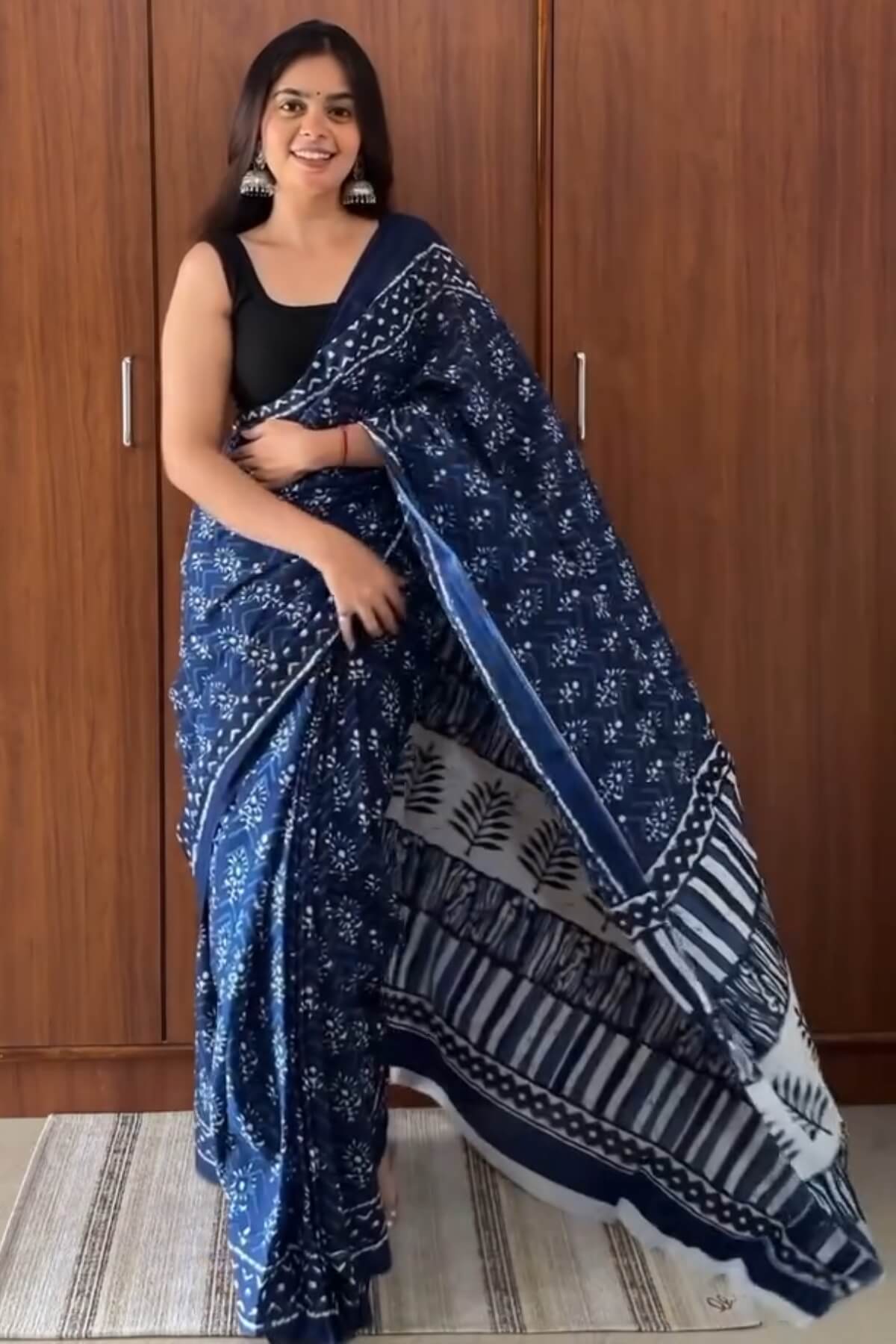 Eloquence 1 Minute Ready To Wear Blue Mul Cotton Digital Printed Saree