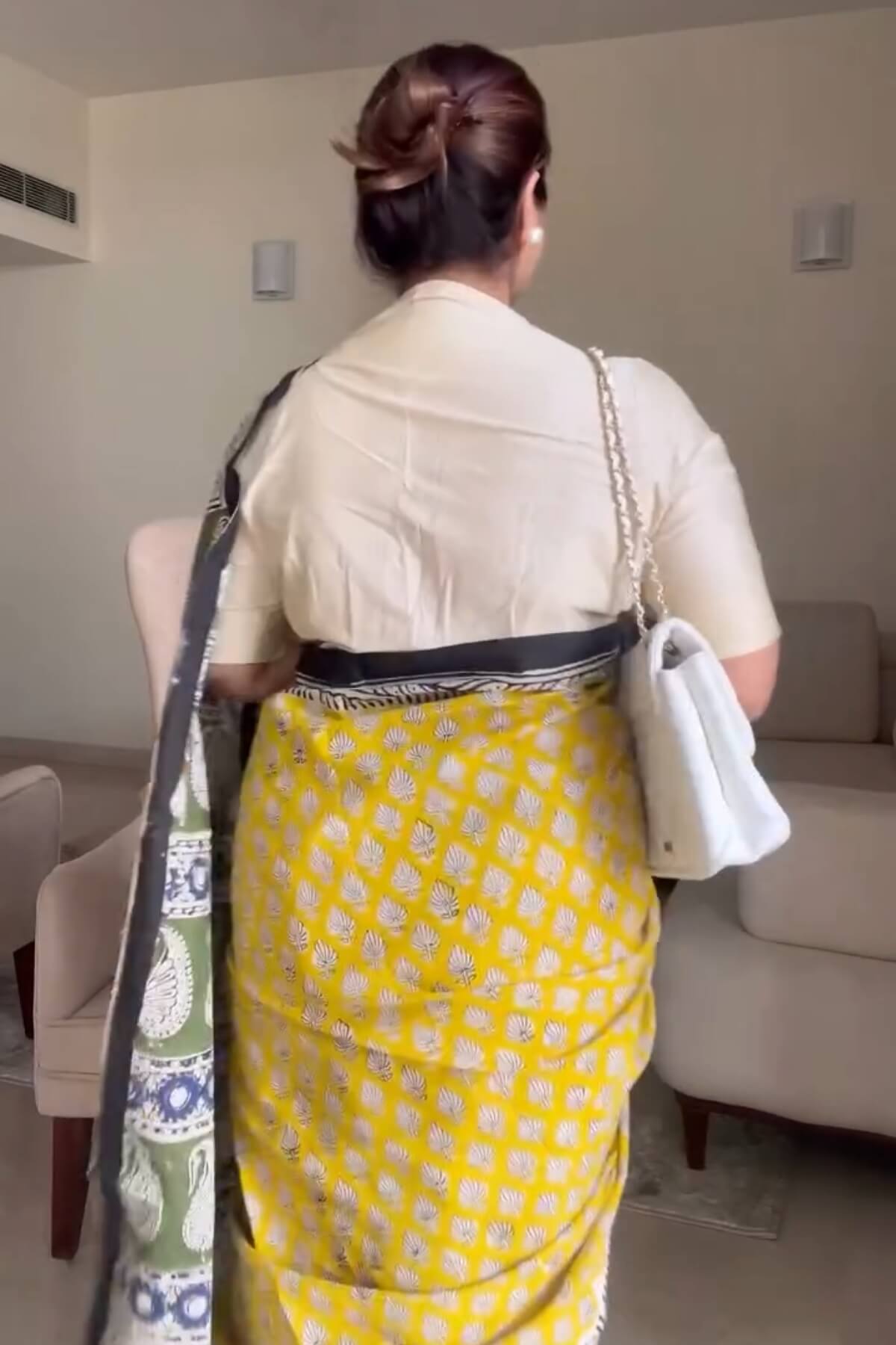 Groovy 1 Minute Ready To Wear Yellow Mul Cotton Digital Printed Saree