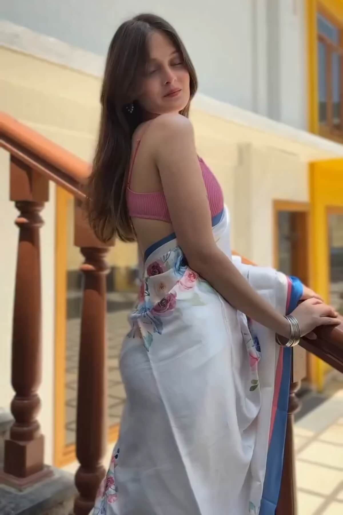 Impressive Off White 1 Minute Ready To Wear Digital Printed Crape Silk Saree