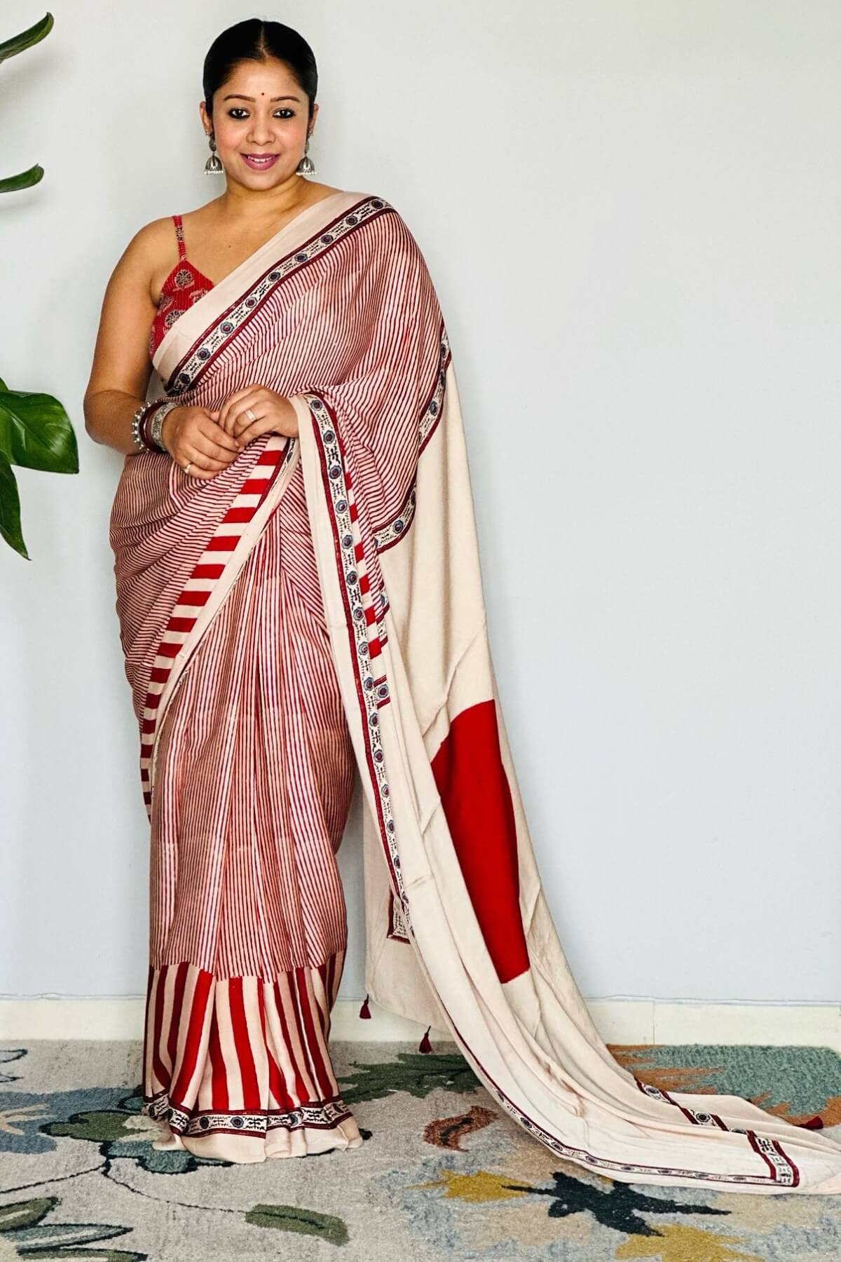 Mesmeric Beige And Maroon 1 Minute Ready To Wear Digital Printed Crape Silk Saree