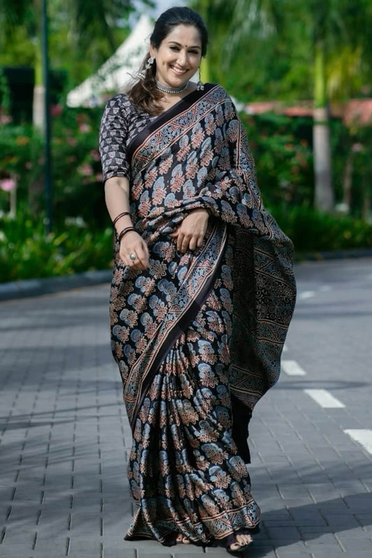 Elision Black 1 Minute Ready To Wear Digital Printed Crape Silk Saree