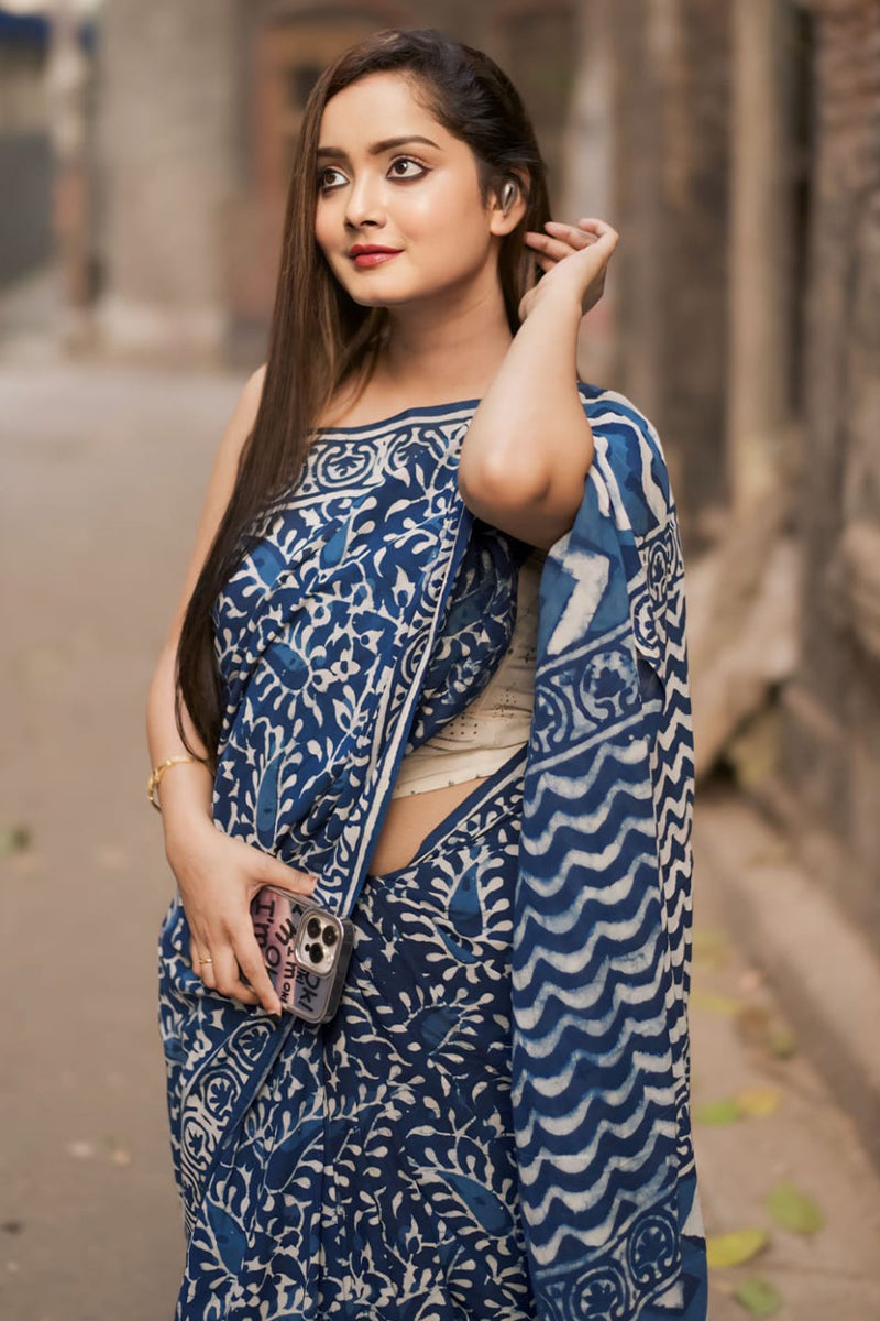 Ephemeral 1-Minute Ready To Wear Blue Cotton Saree