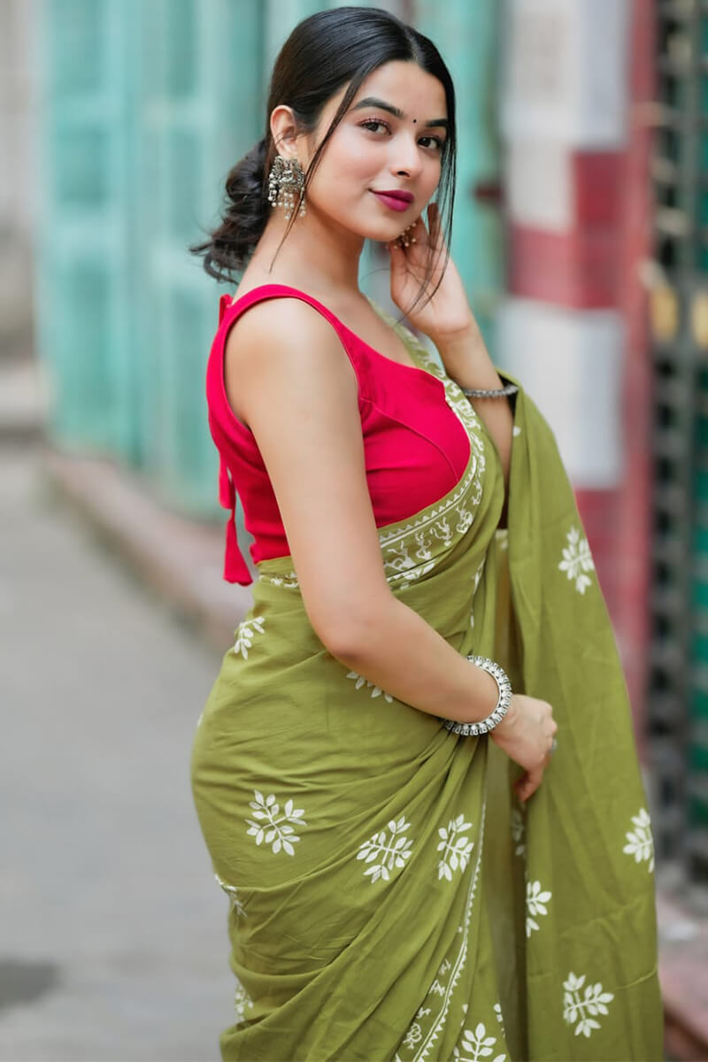 Confounding 1 Minute Ready To Wear Green Mul Cotton Digital Printed Saree With Pocket