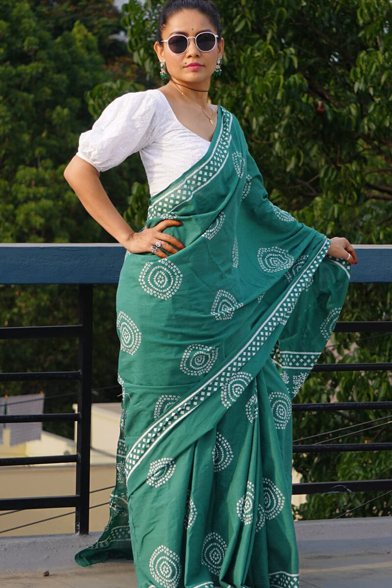 Groovy 1 Minute Ready To Wear Sea Green Mul Cotton Digital Printed Saree With Pocket